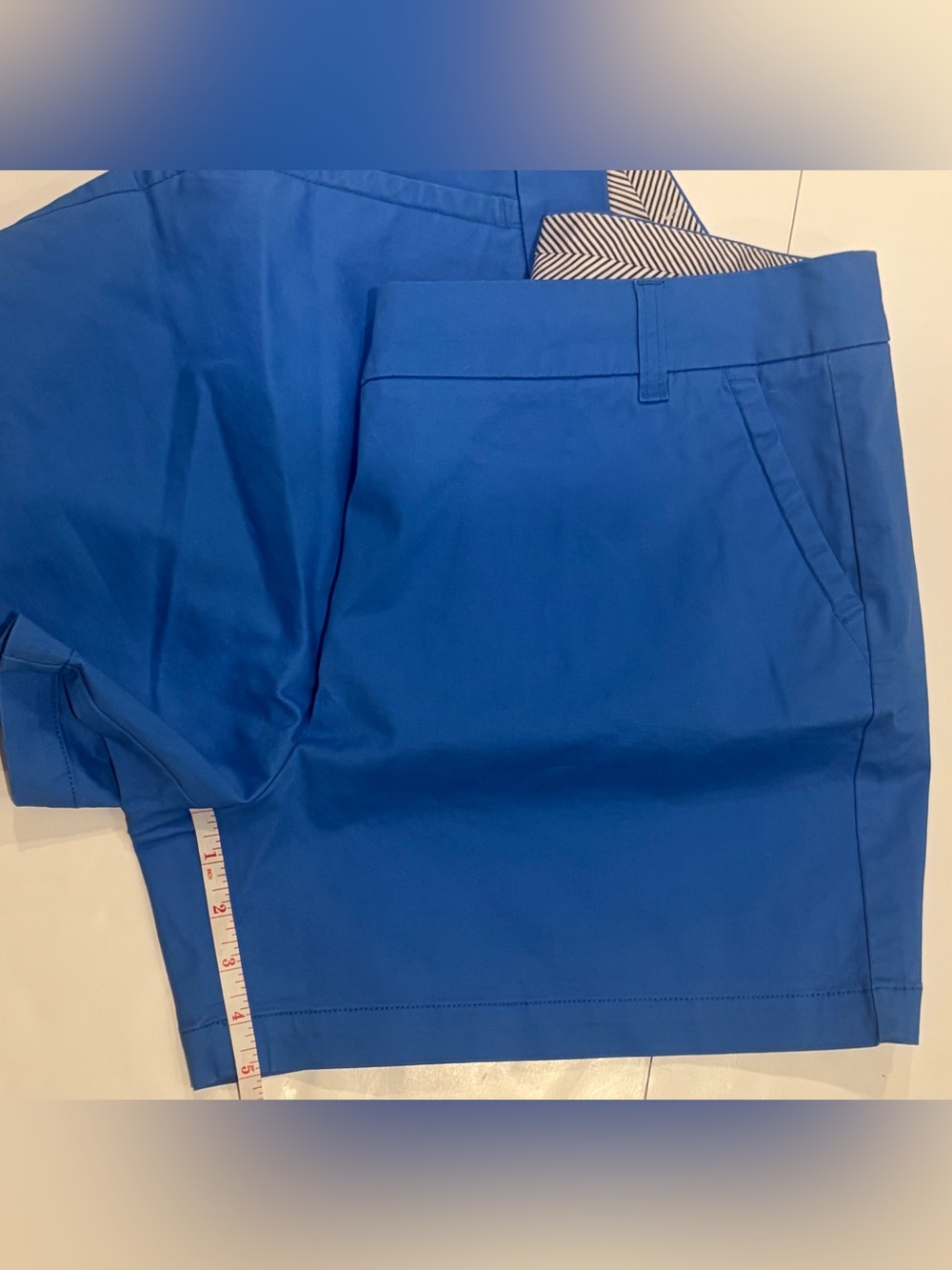 Crown & Ivy Women's Flat-Front Cotton Chino Shorts - Royal Blue - Size 16 - Picture 4 of 8